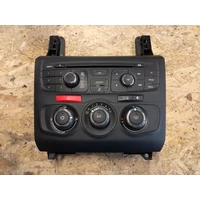 Citroen C4 II Kezelőpanel