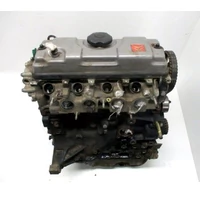 Citroen / Peugeot 1.6 8v Motor (fűzött blokk hengerfejjel)
