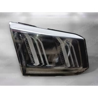 Peugeot 3008 II Ráncfelvarrott Bal hátsó belső lámpa