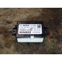 Renault BOSCH Tolatóradar elektronika