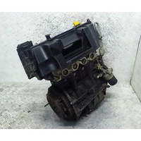 Renault 1.2 16v Motor (fűzött blokk hengerfejjel)