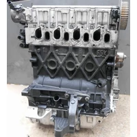 Renault 1.9 DCI Motor (fűzött blokk hengerfejjel)
