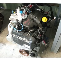 Renault 1.5 DCI Motor (fűzött blokk hengerfejjel)