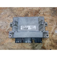 Renault Clio II / Thalia I 1.2 16v SIEMENS SIM32 Motorvezérlő