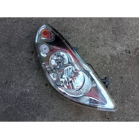 Renault Master III HELLA Jobb fényszóró
