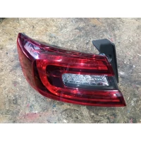 Renault Talisman 4 ajtós Bal hátsó külső lámpa