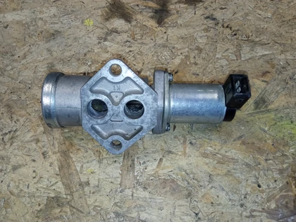 Renault 1.8 / 2.0 8v Hitachi Alapjárati motor