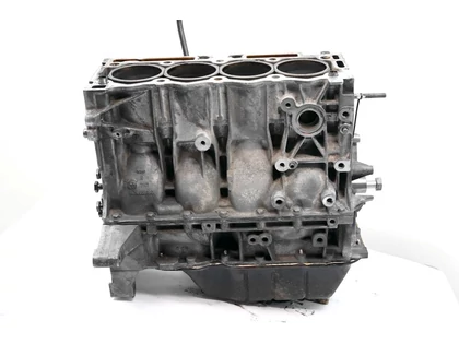 Citroen / Peugeot 1.4 16v Motor (fűzött blokk hengerfej nélkül)