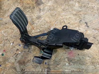 Citroen / Peugeot 1.6 / 2.0 HDI HELLA Elektromos gázpedál