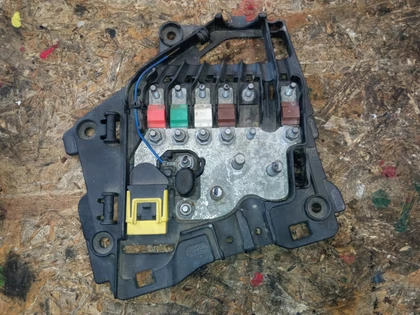 Citroen / Peugeot Akkumulátor modul