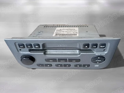 Peugeot 406 Clarion RD3-01 CD Rádió