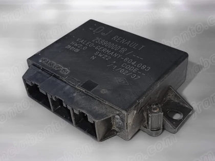 Renault Megane III Valeo Tolatóradar elektronika