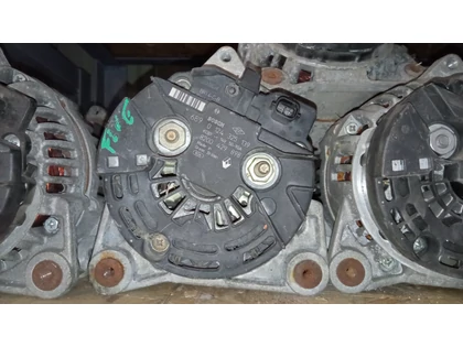 Renault 1.2 16v BOSCH 50-90A Generátor