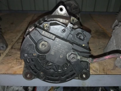Renault 1.5 DCI BOSCH 65-120A Generátor