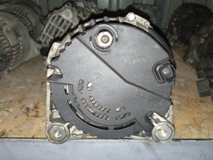 Renault 1.9 DCI / 2.0 16v Valeo 125A Generátor