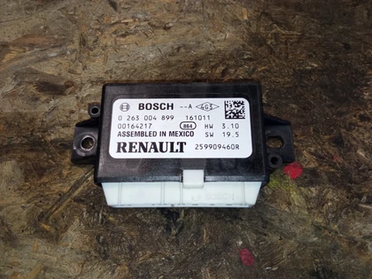 Renault BOSCH Tolatóradar elektronika