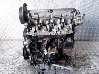 Renault 1.9 DCI Motor (fűzött blokk hengerfejjel)