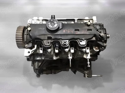 Renault 1.5 DCI Motor (fűzött blokk hengerfejjel)
