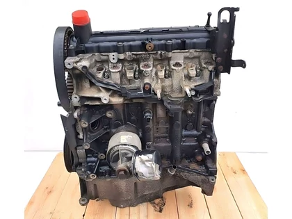 Renault 1.5 DCI Motor (fűzött blokk hengerfejjel)