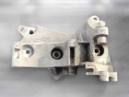 Renault 1.5 DCI Generátor tartóbak