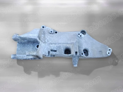 Renault 1.8 / 2.0 16v / 1.9 DCI Generátor / Klímakompresszor / Szervószivattyú tartóbak