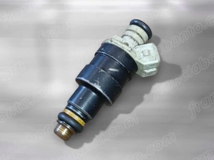Renault 2.2 12v BOSCH Befecskendező