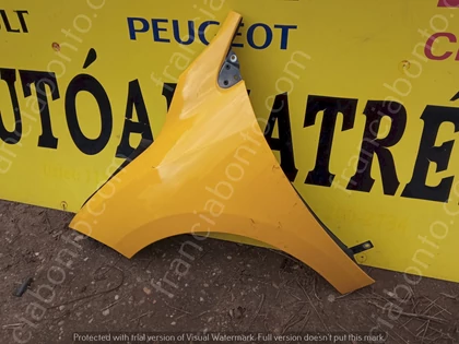 Renault Megane III Bal első sárvédő