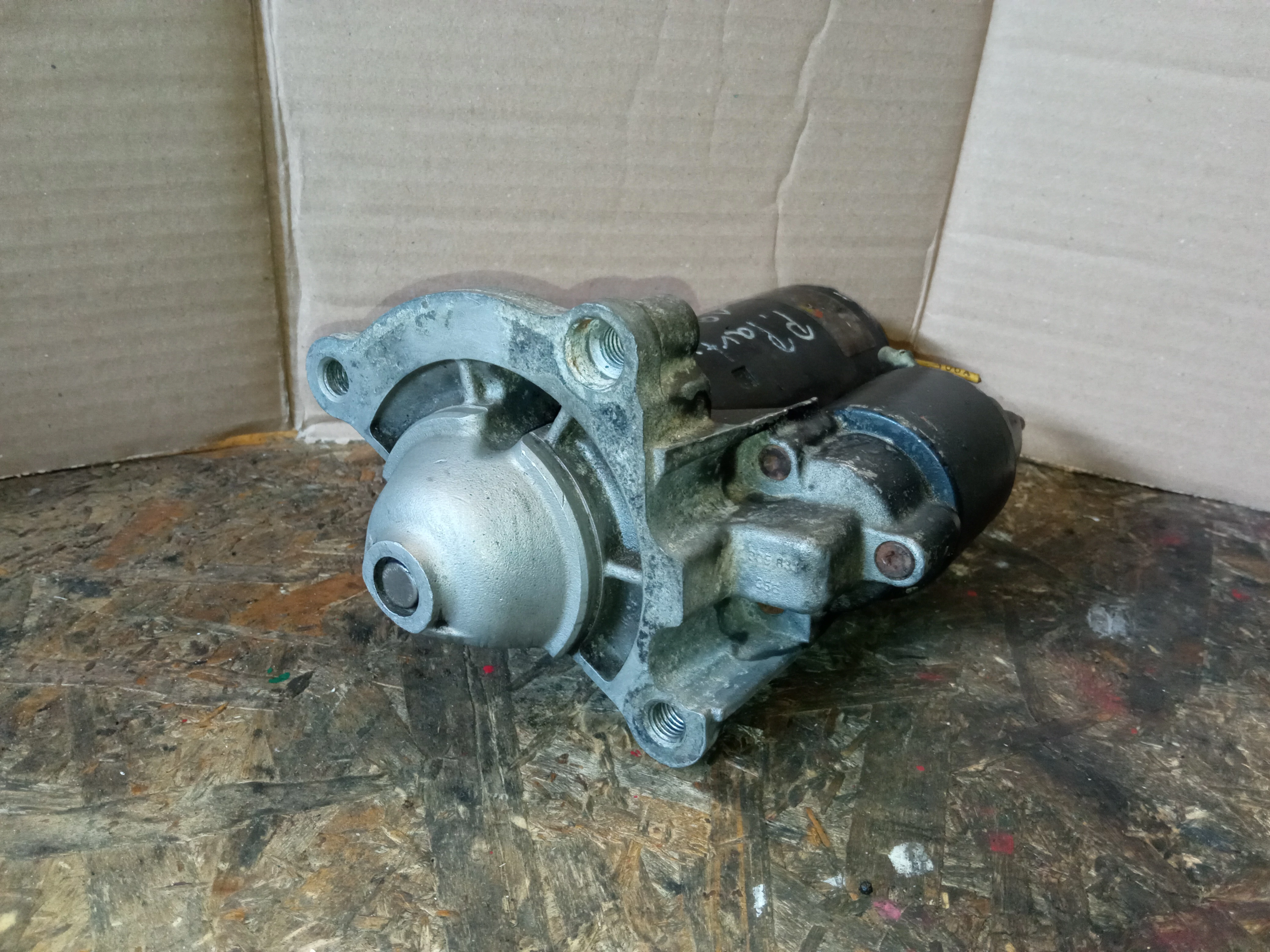Citroen / Peugeot 1.9D / 2.0 HDI BOSCH Önindító