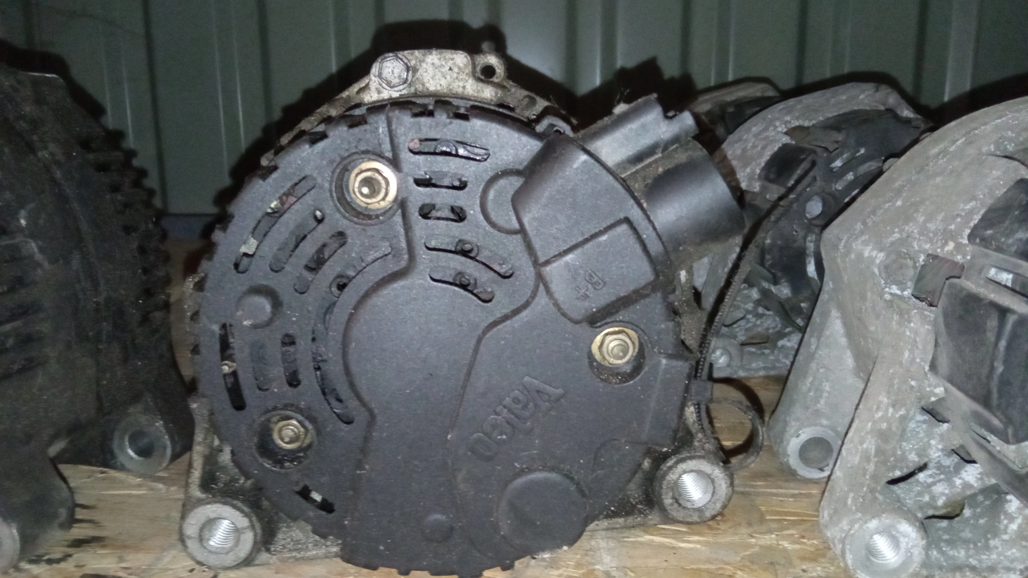 Citroen / Peugeot 1.6 - 2.0 16v Valeo CL9 Generátor