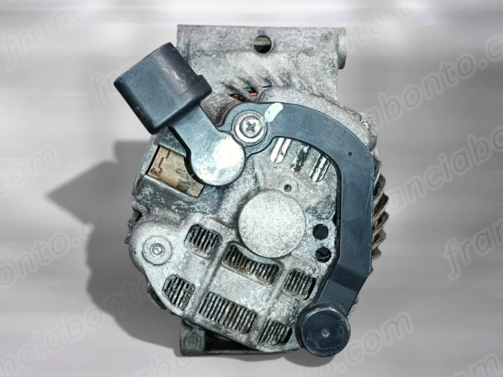 Citroen / Peugeot 1.4 / 1.6 VTI / THP Mitsubishi CL8+ Generátor