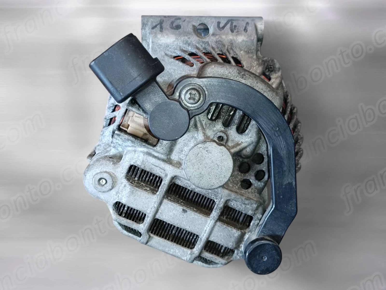 Citroen / Peugeot 1.4 / 1.6 VTI / THP Mitsubishi CL12 Generátor