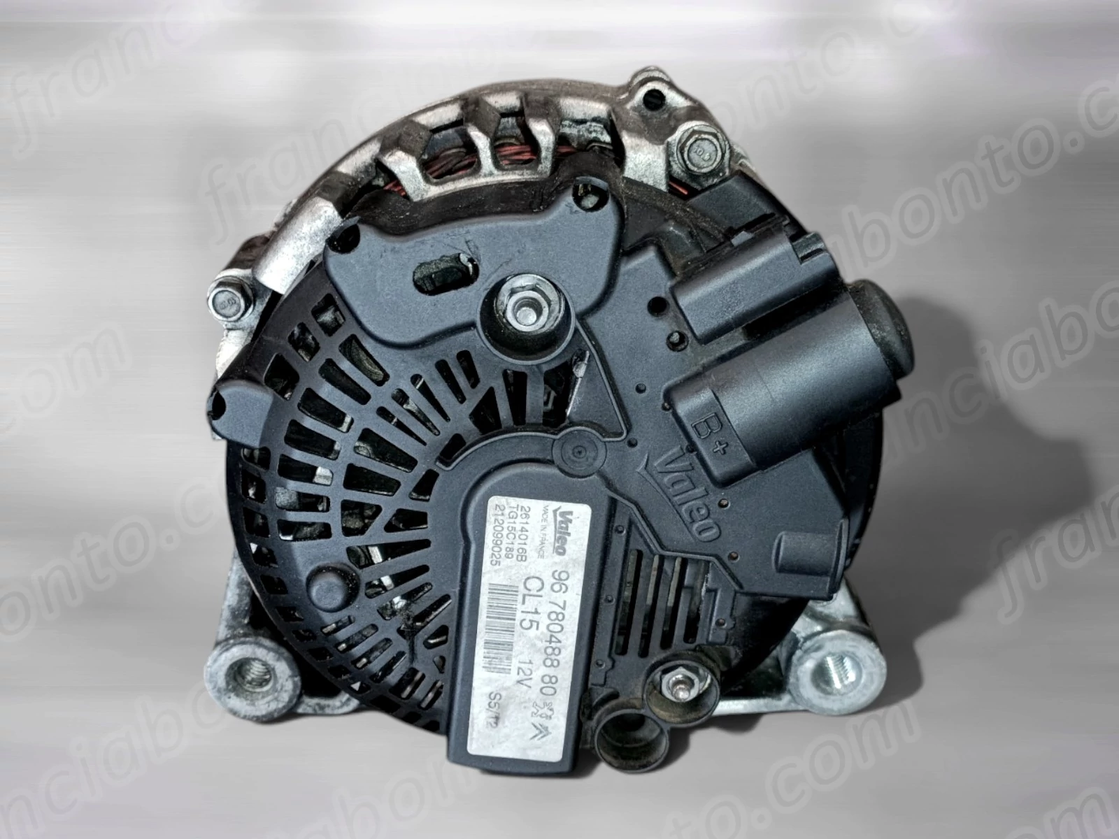 Citroen / Peugeot 1.6 EHDI Valeo CL15 Generátor