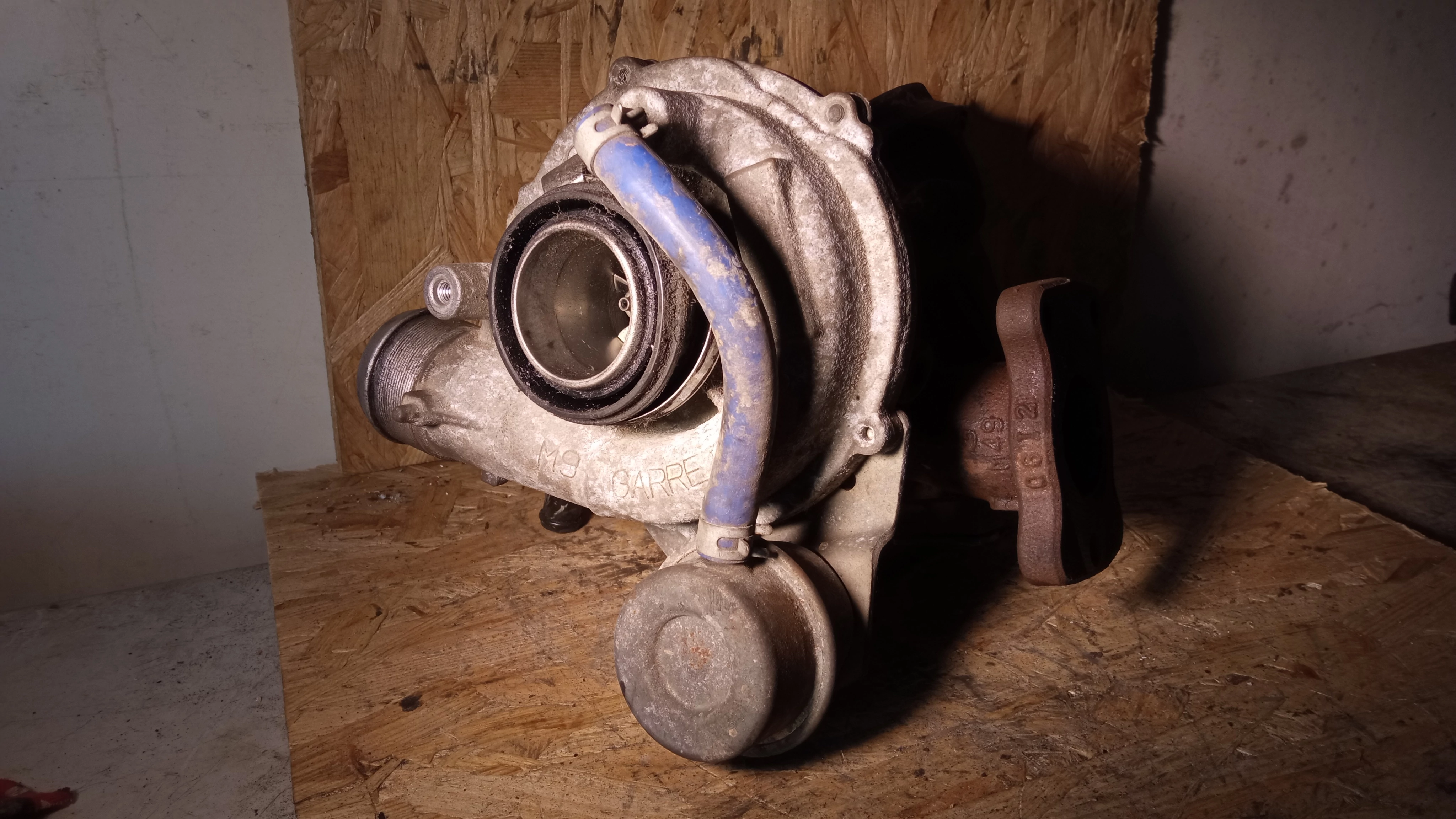 Citroen / Peugeot 2.0 HDI GARRETT GT15 Turbó