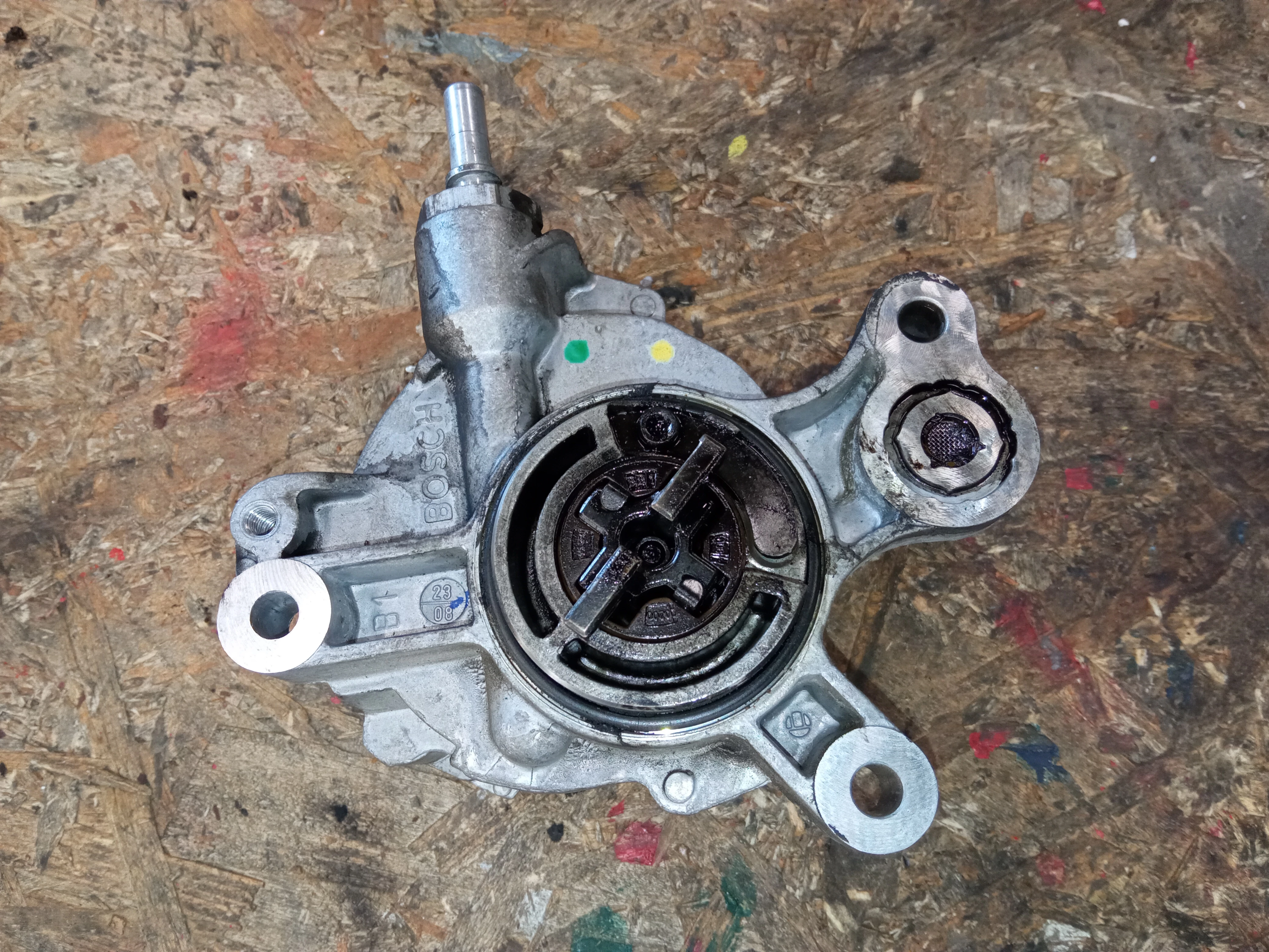 Citroen / Peugeot 2.0 HDI BOSCH Vákuumpumpa