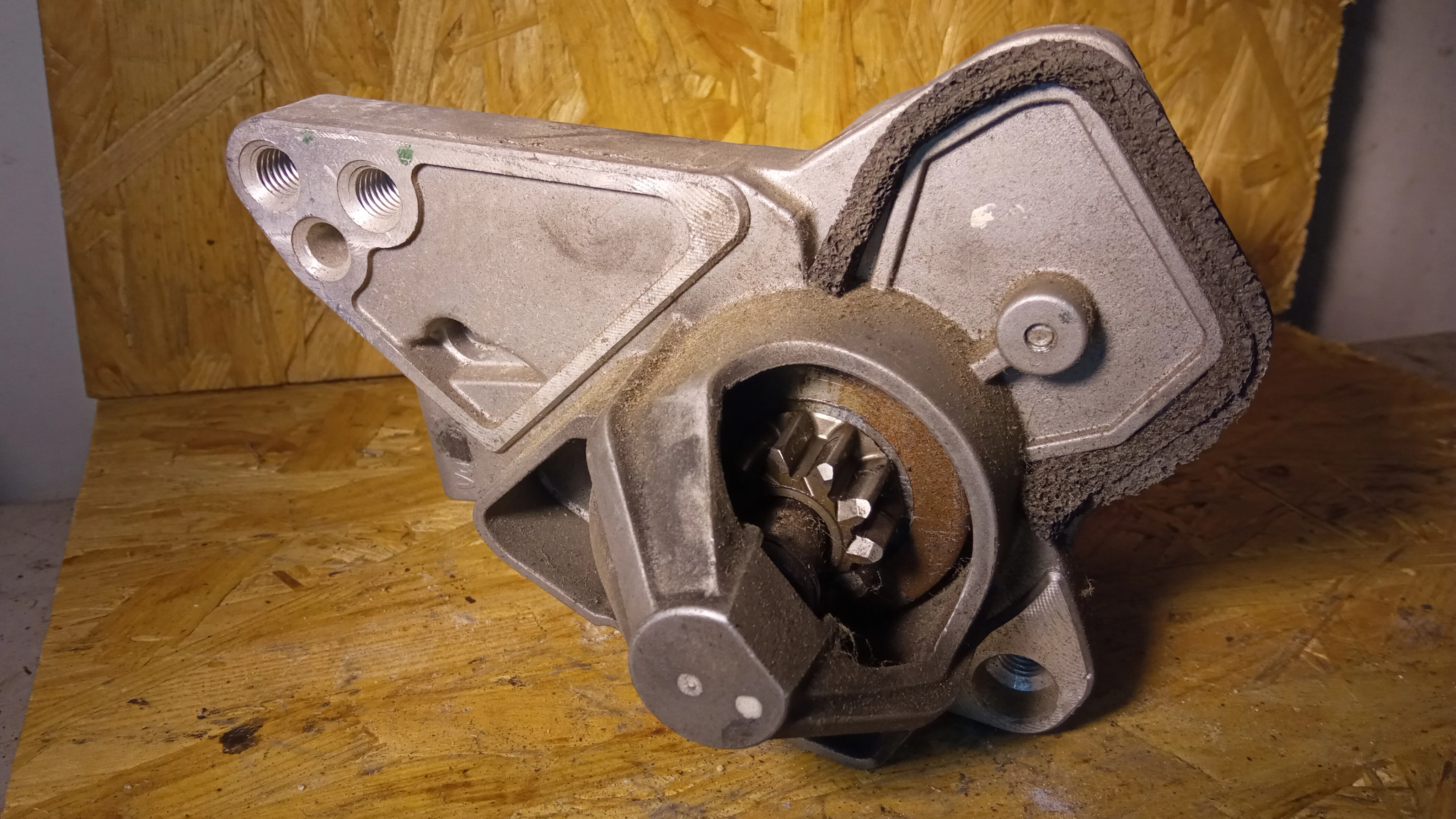 Renault 0.9 - 1.4 TCE Valeo Önindító