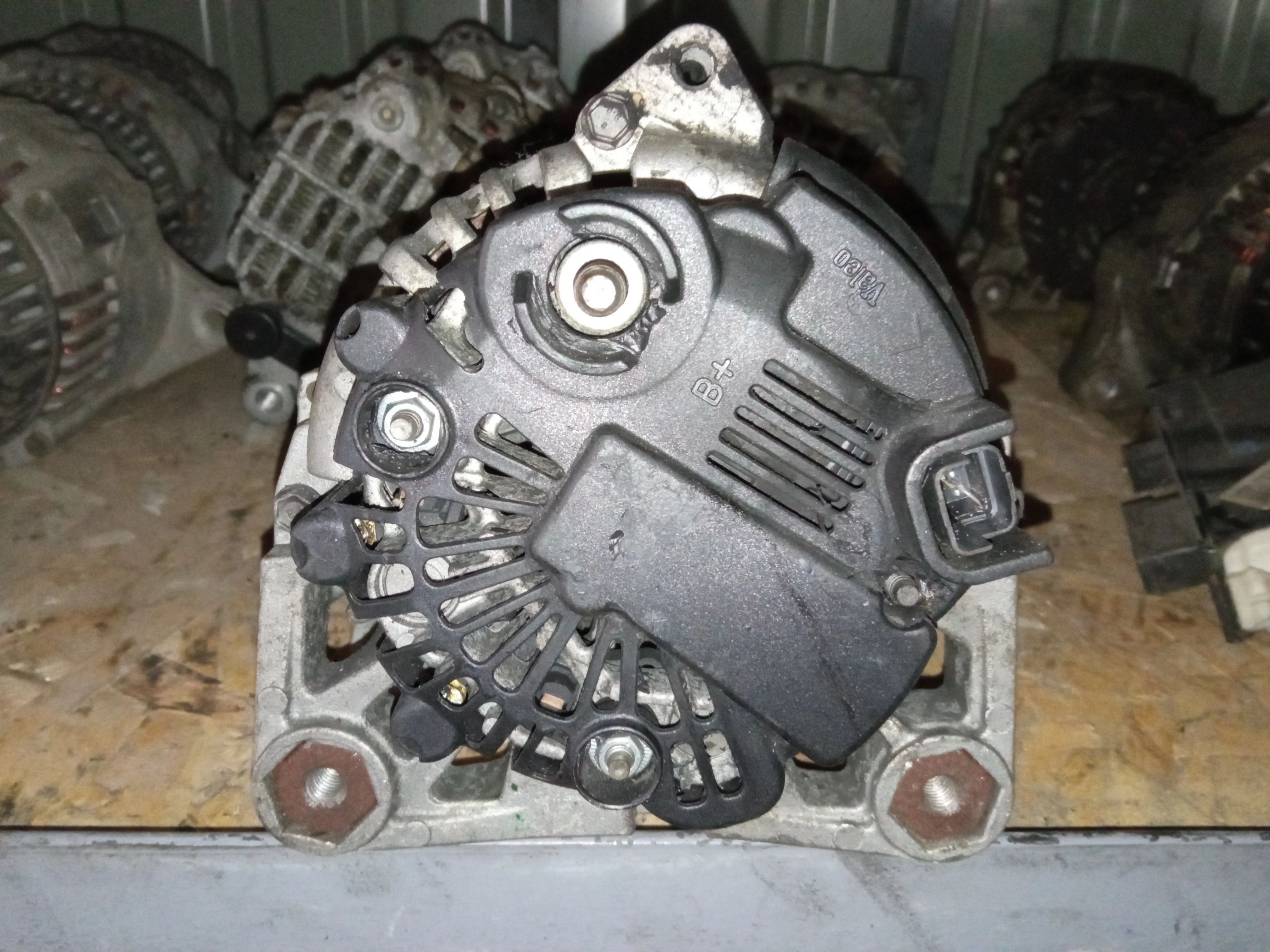 Renault 1.4 / 1.6 16v / 1.5 DCI Generátor