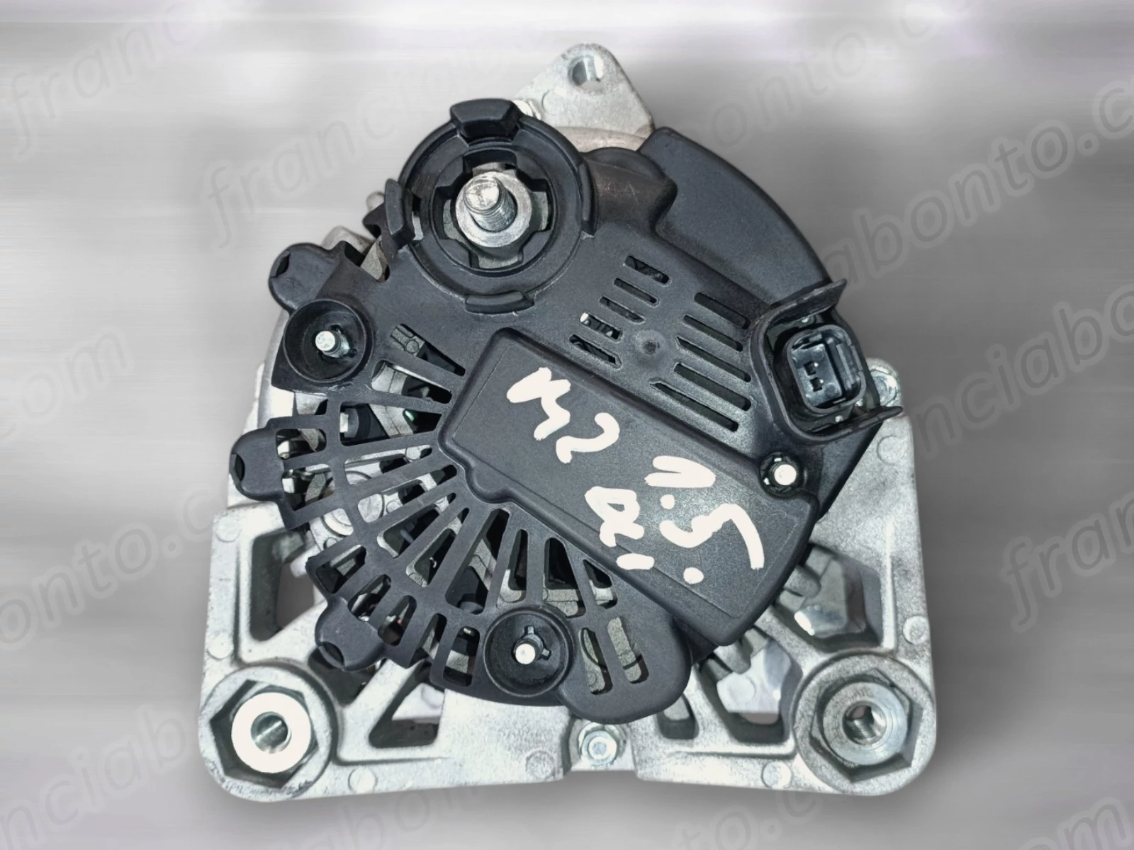 Renault 1.4 / 1.6 16v / 1.5 DCI 110A Generátor