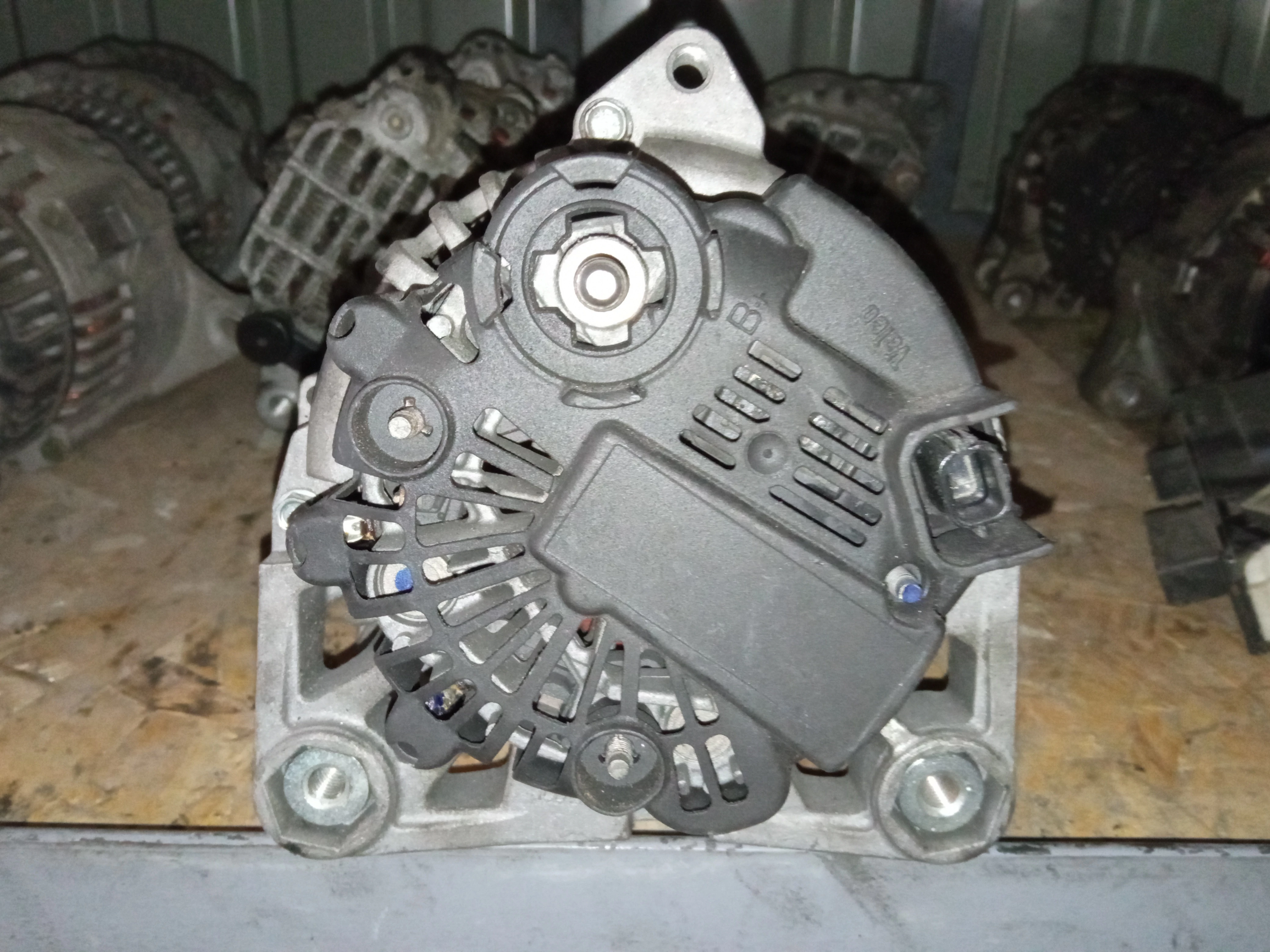Renault 1.5 DCI / 1.6 16v Valeo Generátor
