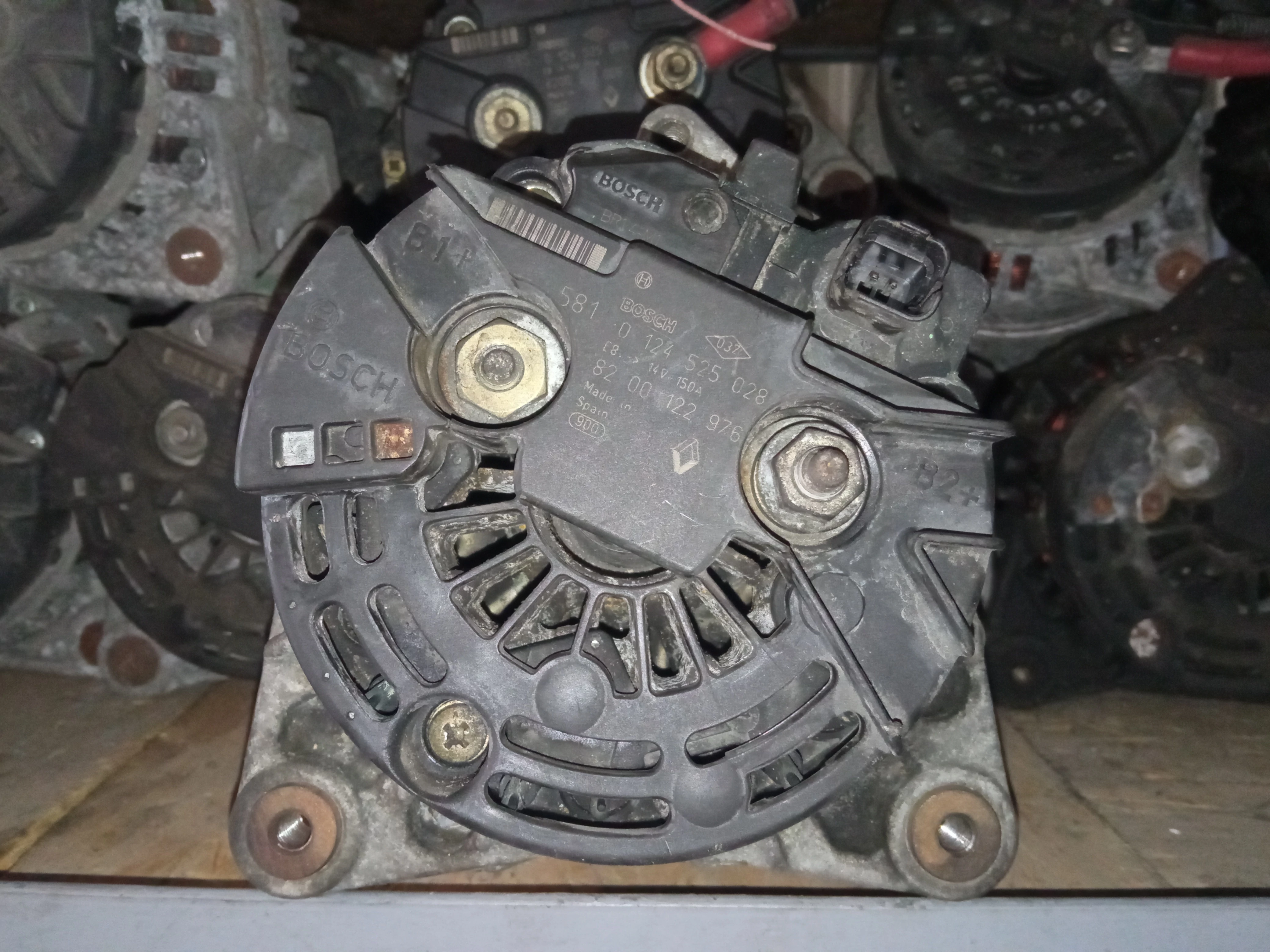 Renault 1.5 DCI BOSCH 150A Generátor