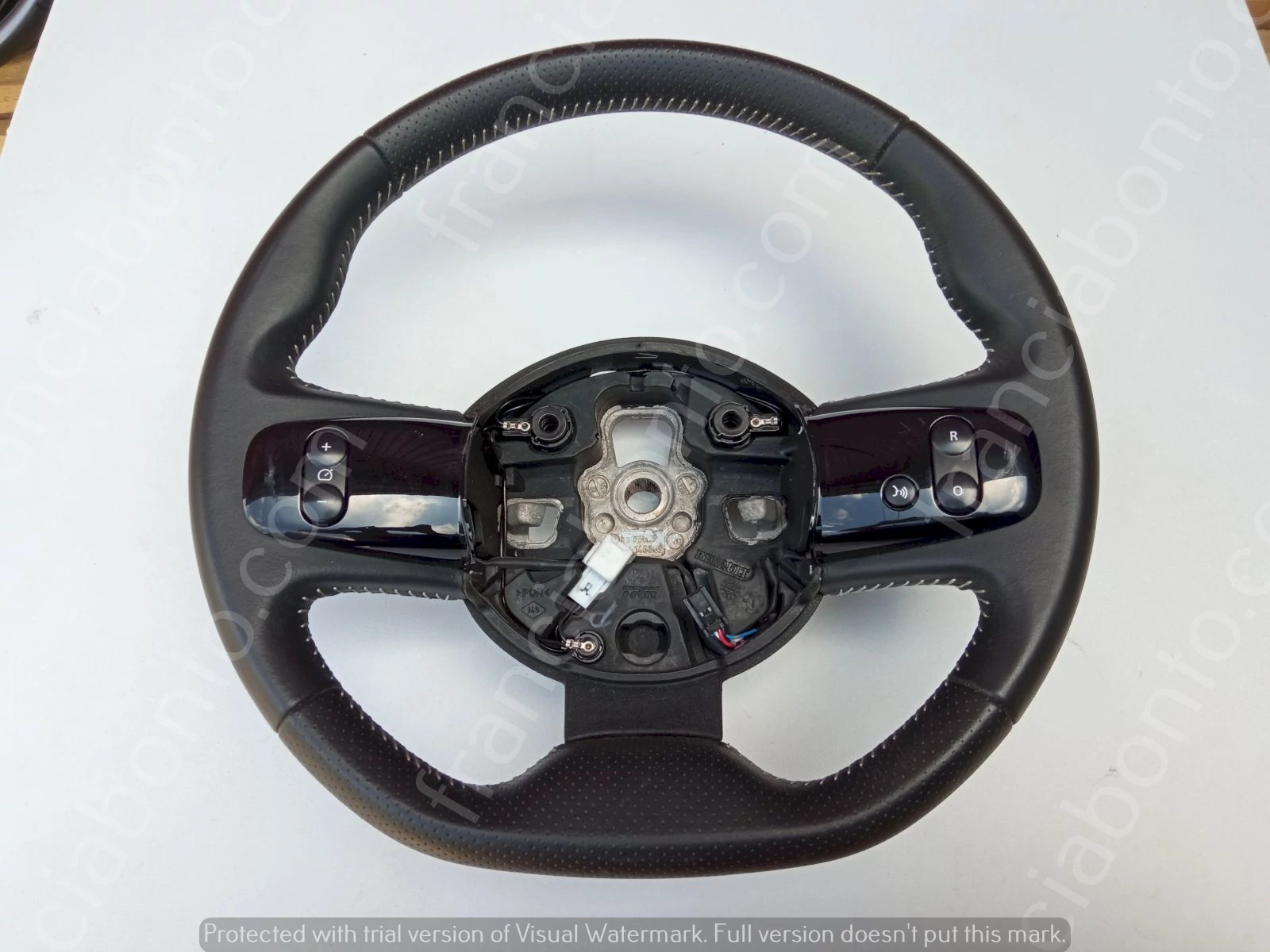 Renault Twingo III Kormánykerék (bőr)