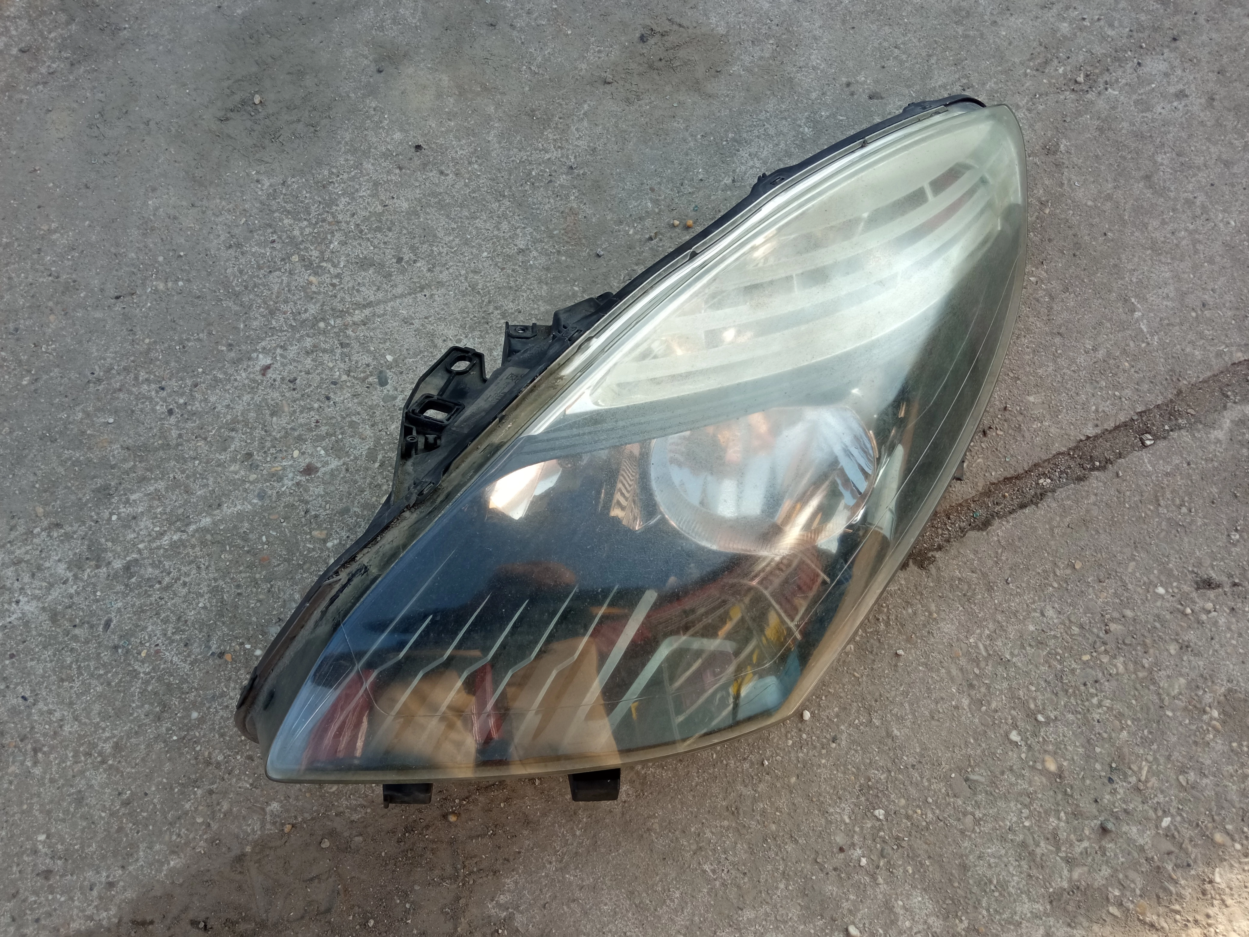 Renault Scenic III Valeo Bal fényszóró