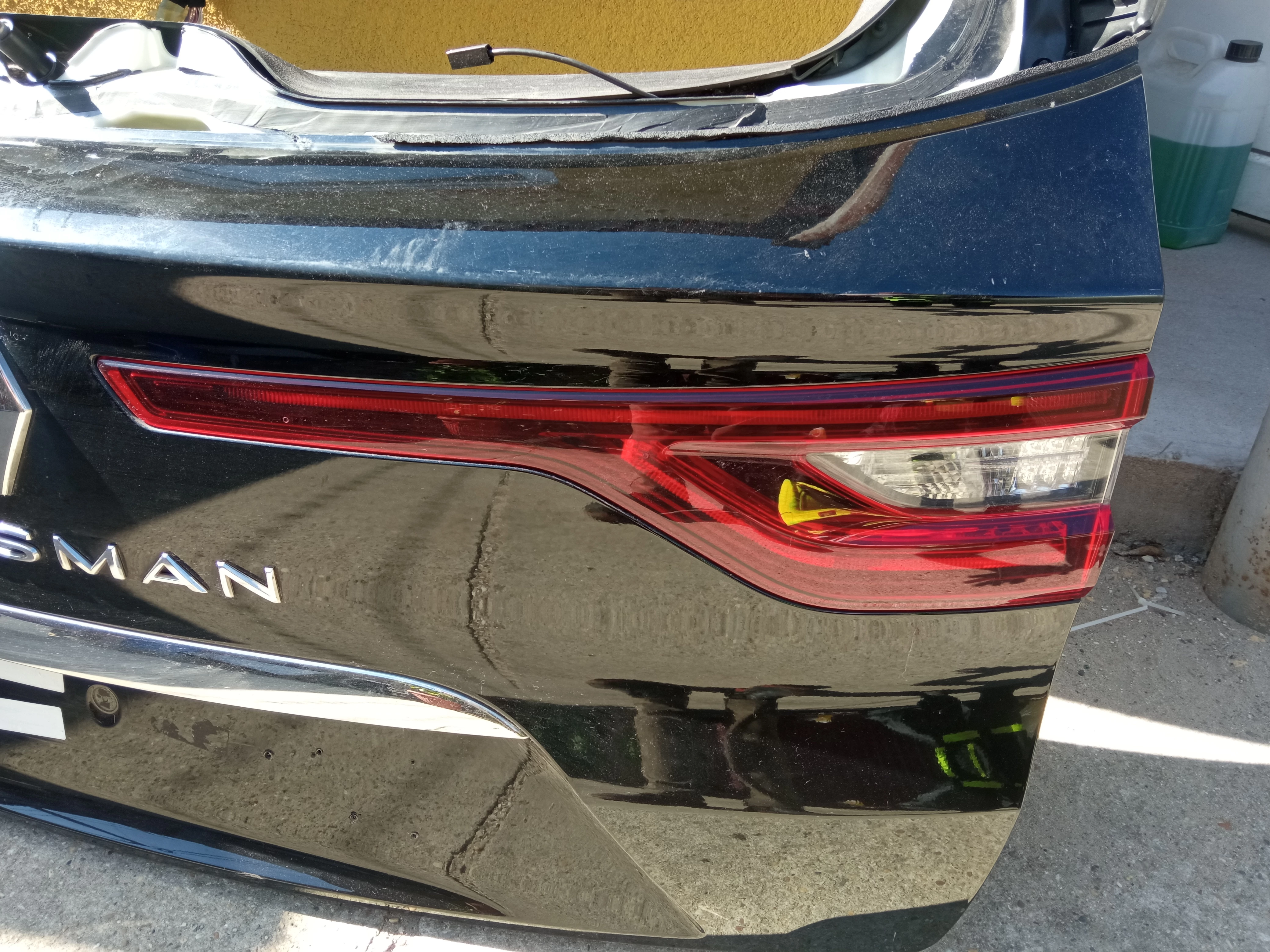 Renault Talisman Grandtour Jobb hátsó belső lámpa